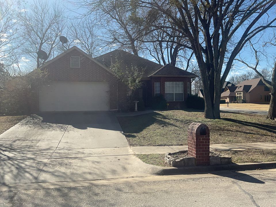 1st image of 3013 W Toledo Cir
