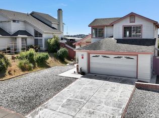 1437 Gateway Dr, Vallejo, CA 94589