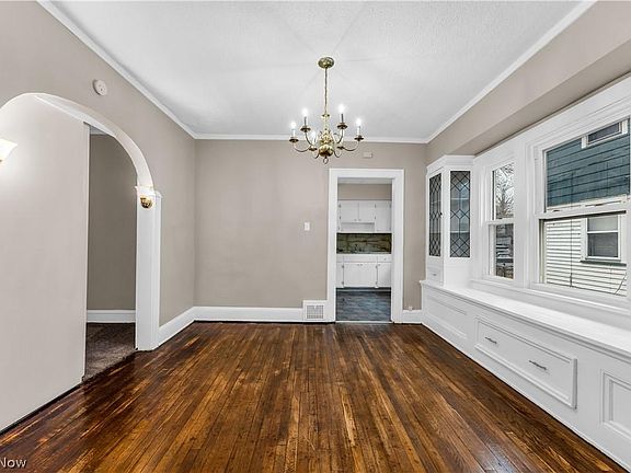 5th image of 4143 E 142nd St Unit 1