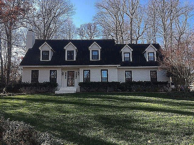 1st image of 2221 Cross Creek Dr