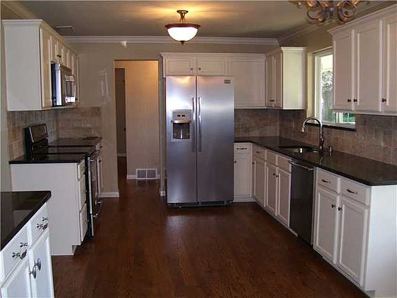 3rd image of 1501 Brighton Ave