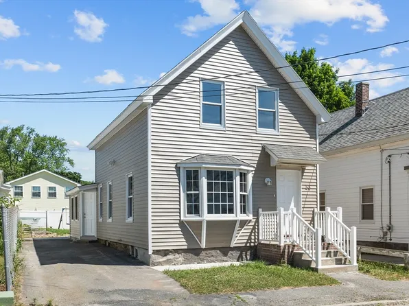 54 Corbett St, Lowell, MA 01852