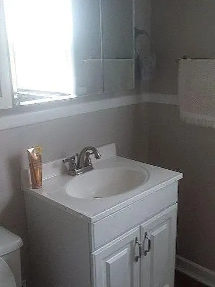 2535 E 12th St #1 — Photo 7