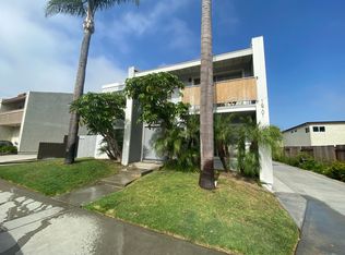 Sims16701, Huntington Beach, CA 92649