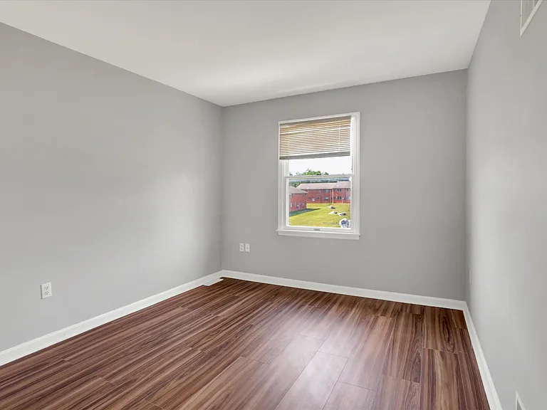 4709A Charles Rd — Photo 21