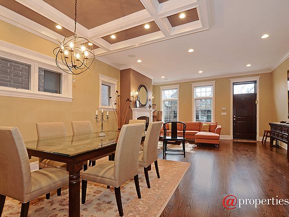 Living Room / Dining Room