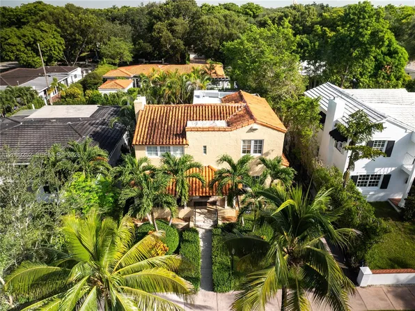 1461 Certosa Ave, Coral Gables, FL 33146