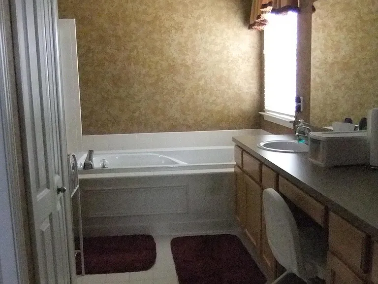 1822 Golfview Ln — Photo 16