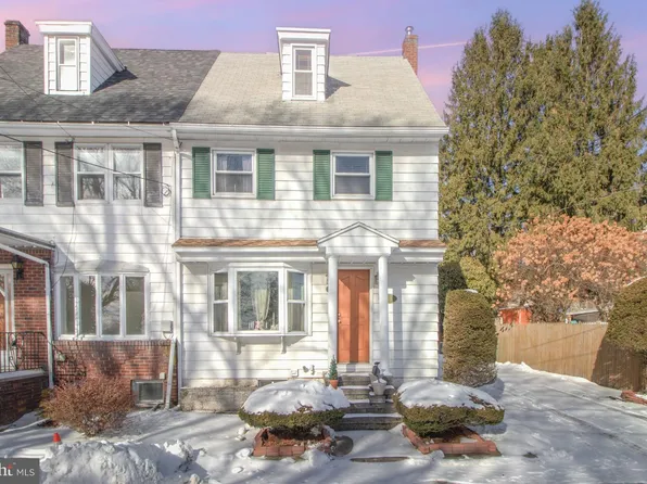 169 W Weston Pl, Shenandoah, PA 17976