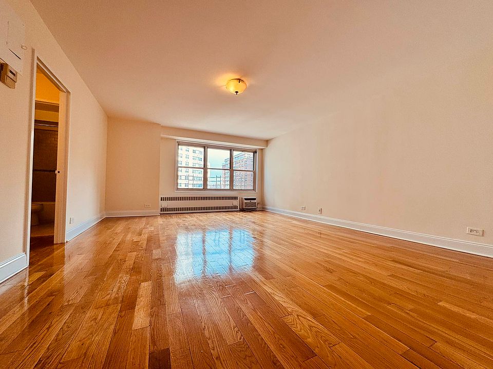 1st image of 12333 83rd Ave APT 303