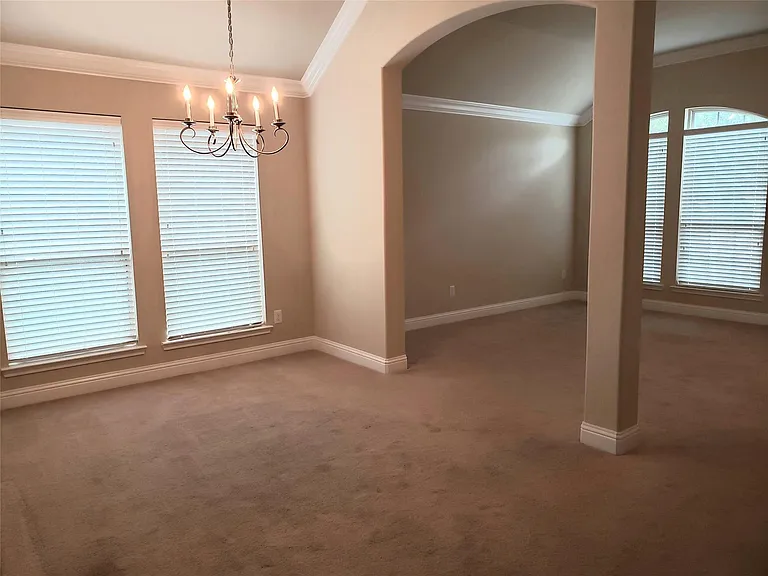 9515 Bosque Hills Ct — Photo 4