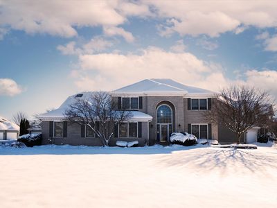 (Undisclosed Address), Aurora, IL, 60502