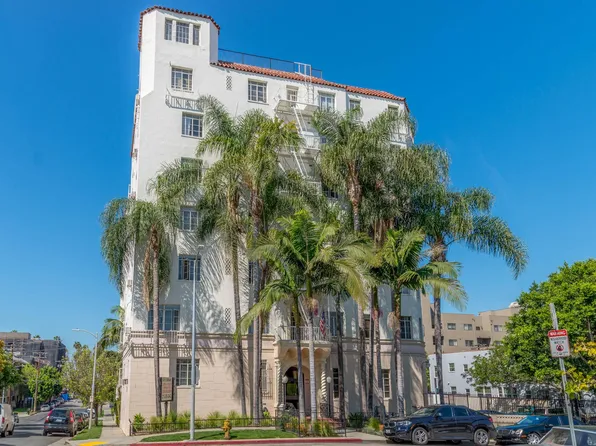 Linda Vista Apartments