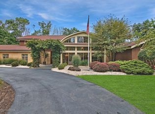 41 Marshwood Bnd, Clarks Summit, PA 18411