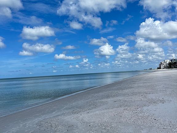 The ocean didn't move- but it said everything. Blue on blue.