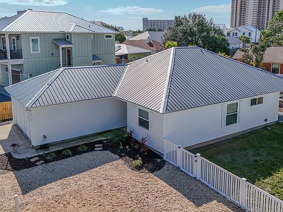 2nd image of 7109 S Lagoon Dr