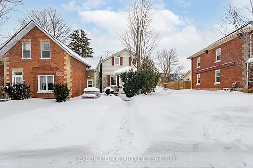 18 1st Ave #B Photo 1