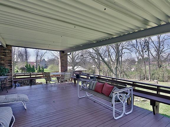 3rd image of 3425 Caldwell Ln