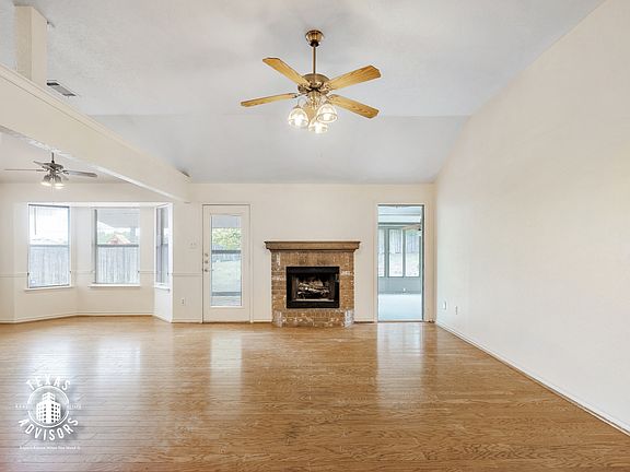 4th image of 224 Appaloosa Dr