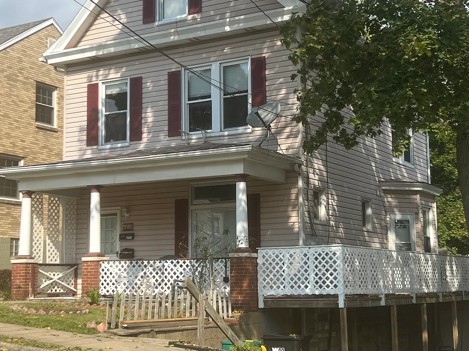 1 bed, 650 sqft, $1,050 — Photo 2