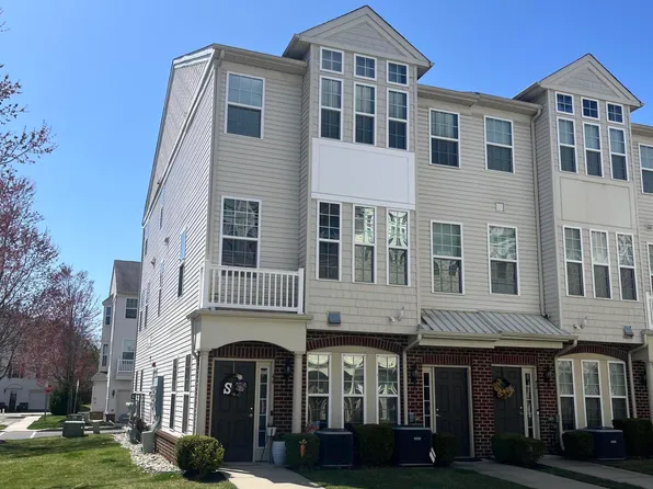 44 Jake Drive, Tinton Falls, NJ 07712