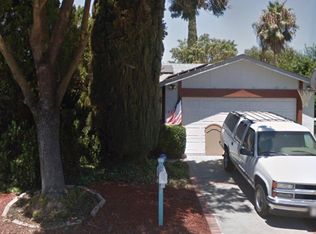 1017 Mathia Dr, Modesto, CA 95351