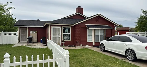 2307 Lago Trl Photo 1