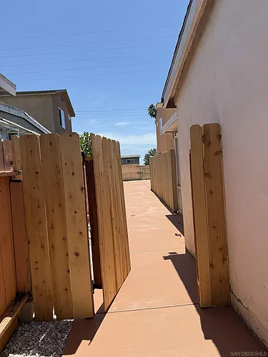 4373 Conrad Ave Photo 1