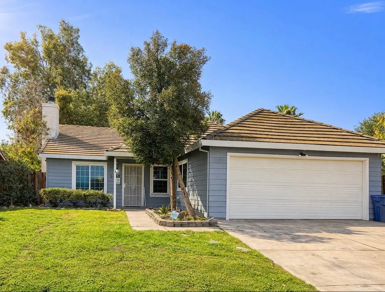 1429 Pintail Cir photo 1