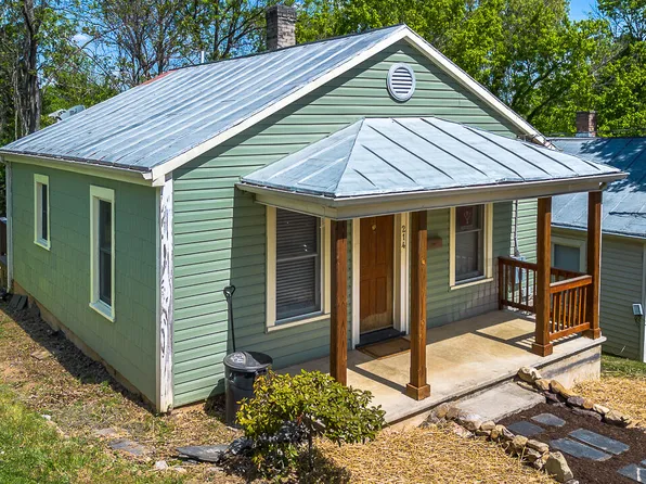 214 Maury St, Lexington, VA 24450