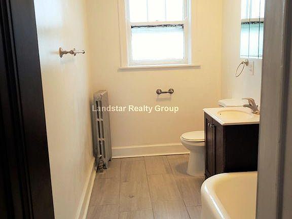 4th image of 4858-4860 N Hermitage Ave #3C