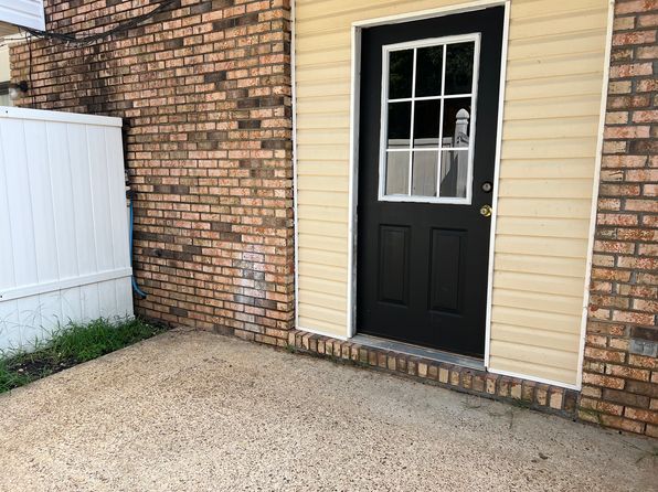 (undisclosed Address)