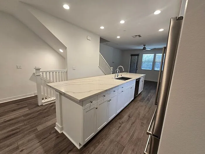 1110 Hibiscus Way — Photo 15