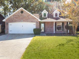 2115 Lauren Dr, Biloxi, MS 39532