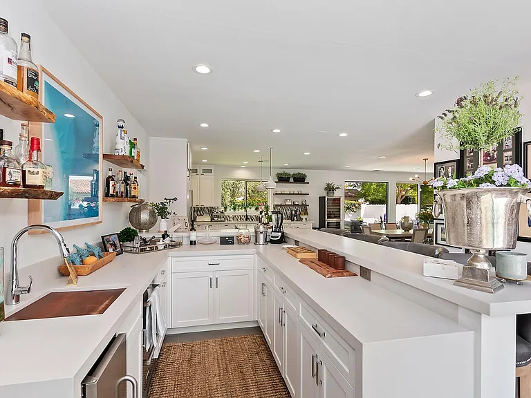 49155 Avenida Fernando — Photo 15