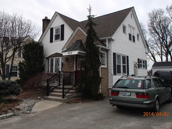 920 Reservoir Ave, Cranston, RI 02910