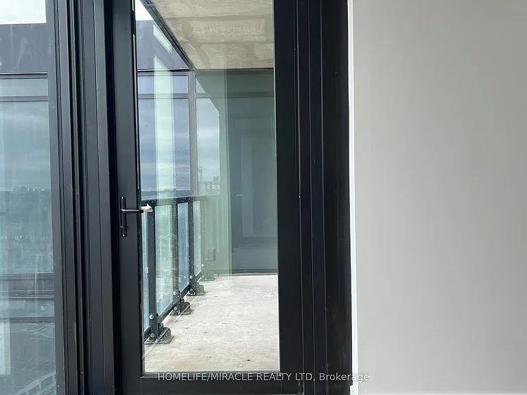 86 Dundas St E #1603 — Photo 22