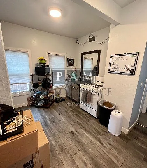 3727 E Squire Ave — Photo 6