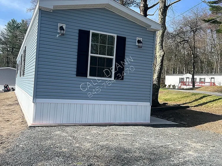 17 Greenwood Dr — Photo 5