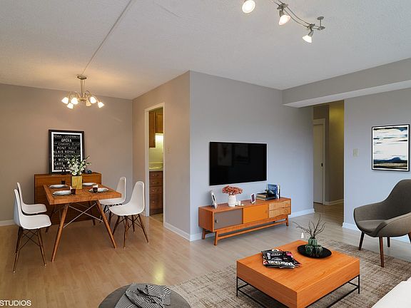 5th image of 3950 N Lake Shore Dr APT 527