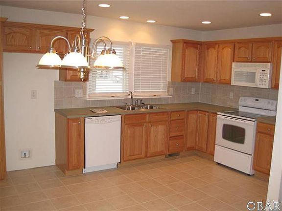 5th image of 803 7th Ave #9