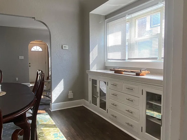 1315 S 54th St — Photo 24