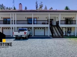 2295 W Evans Creek Rd, Rogue River, OR 97537