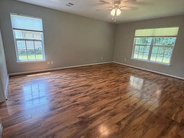 134 Kristins Dr — Photo 6