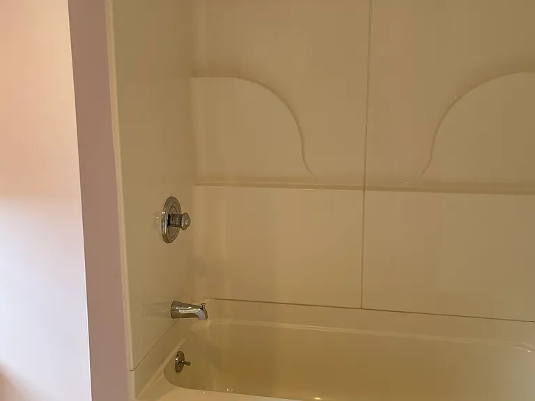 111 Maple Ln — Photo 10