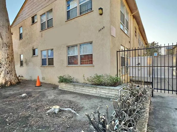 (undisclosed Address), Van Nuys, CA 91405