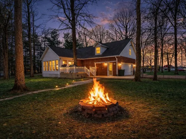 2502 Dobbins Pike, Portland, TN 37148