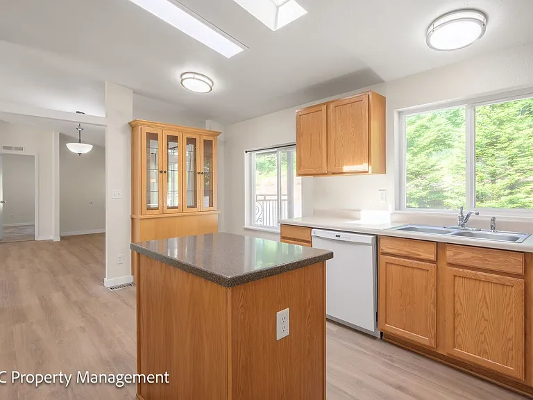 76848 London Rd — Photo 13