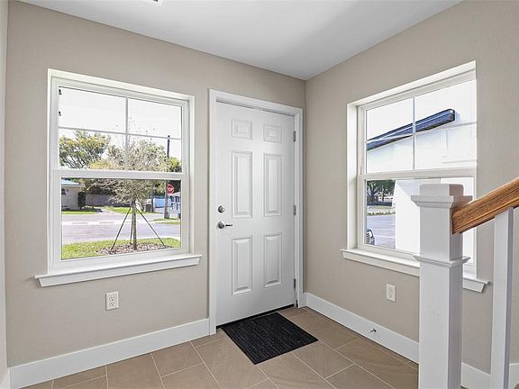 4th image of 43 SE 15th Ter