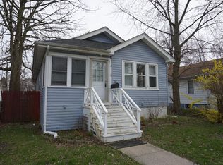 1715 Runyard Pl, Waukegan, IL 60085